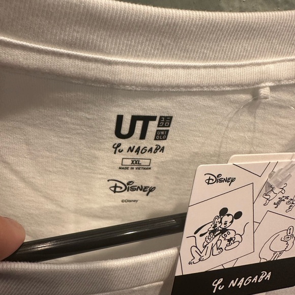 Uniqlo x Disney nagaba tee Donald Duck unisex tee - Picture 5 of 6